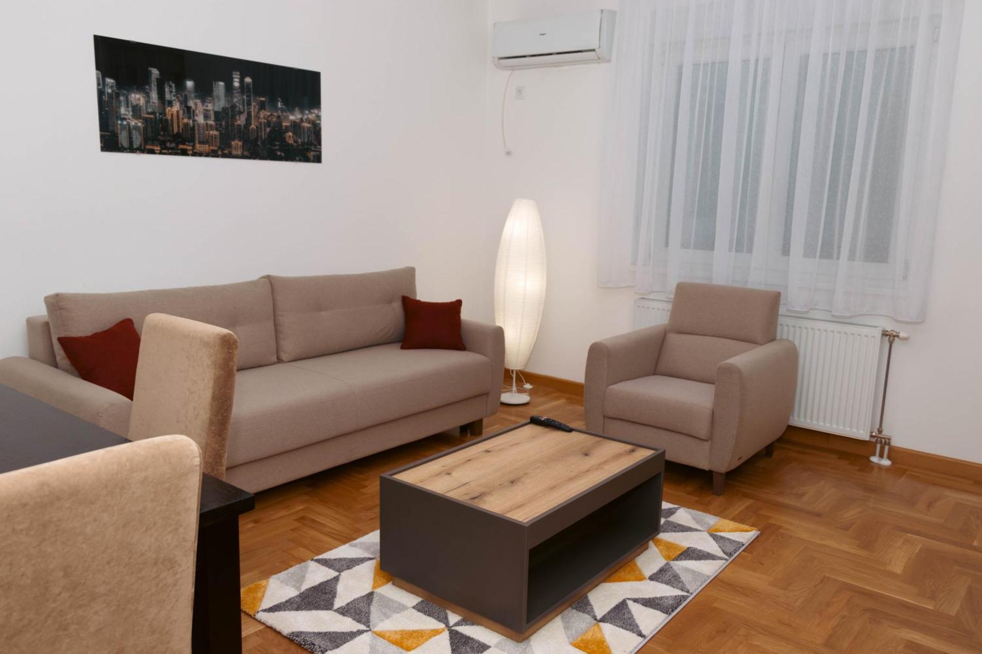 Millennium Apartment Palánka Kültér fotó